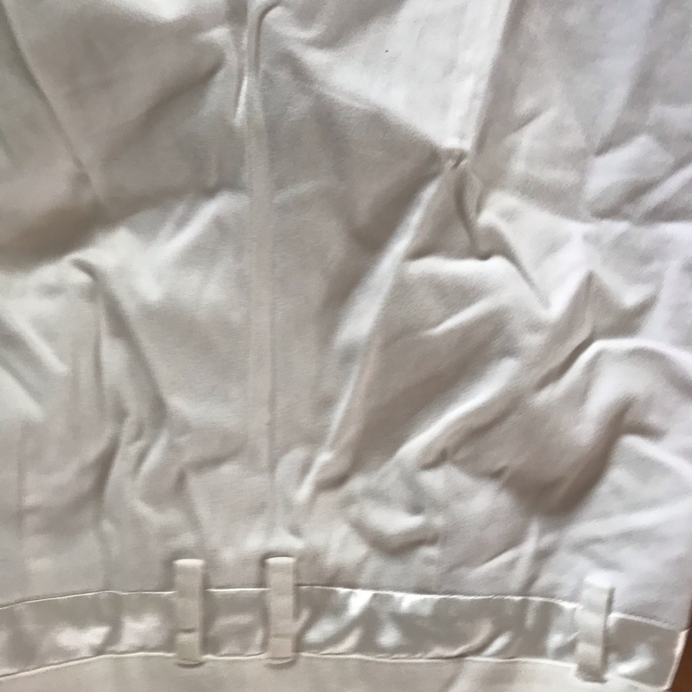 White pants - Picture 5 of 5